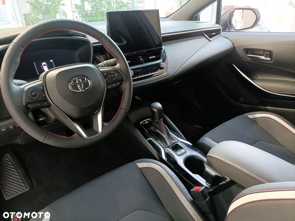 Toyota Corolla 2.0 Hybrid GR Sport - 8