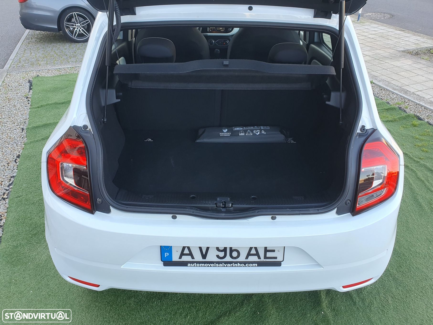 Renault Twingo 1.0 SCe Equilibre - 22