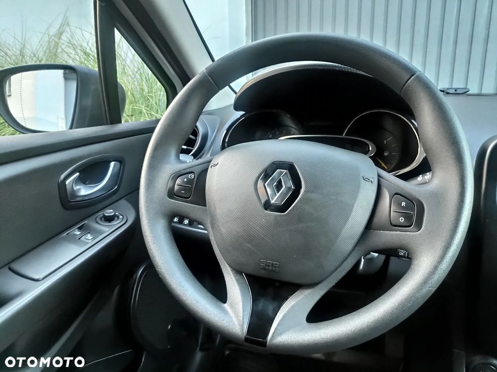 Renault Clio 1.2 16V Life - 15