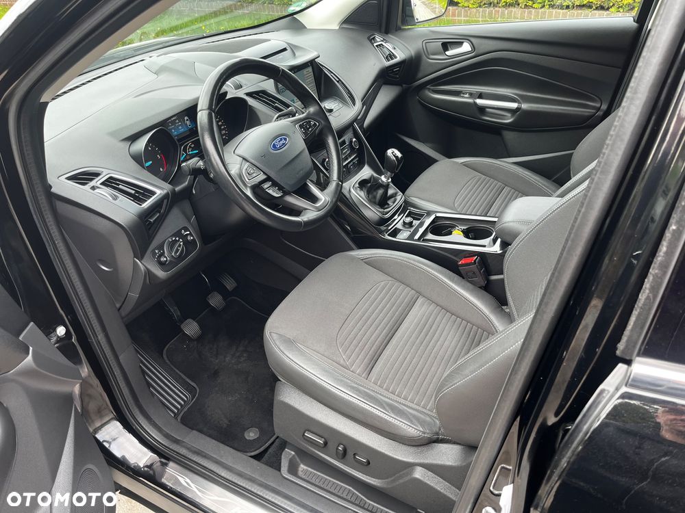 Ford Kuga 2.0 TDCi FWD Titanium Plus - 14