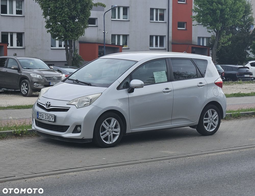 Toyota Inny - 1
