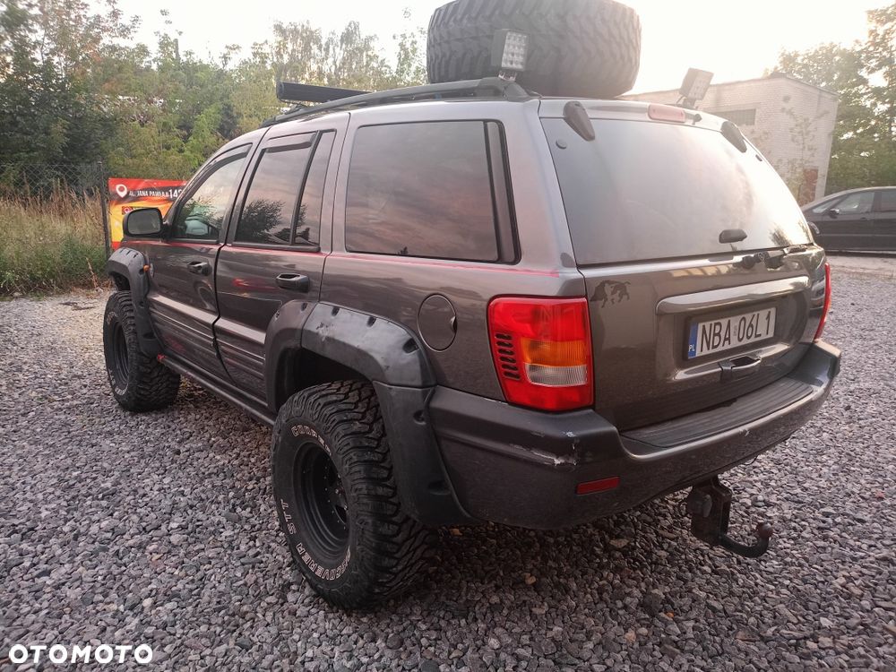 Jeep Grand Cherokee - 4
