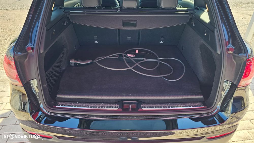 Mercedes-Benz GLC 300 de 4Matic 9G-TRONIC AMG Line - 23