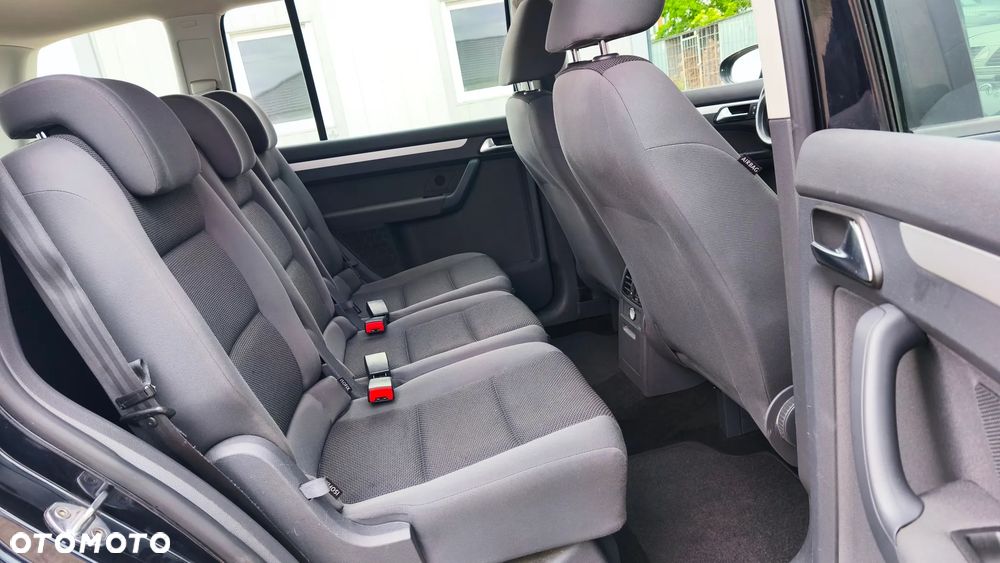 Volkswagen Touran 1.2 TSI Trendline - 32