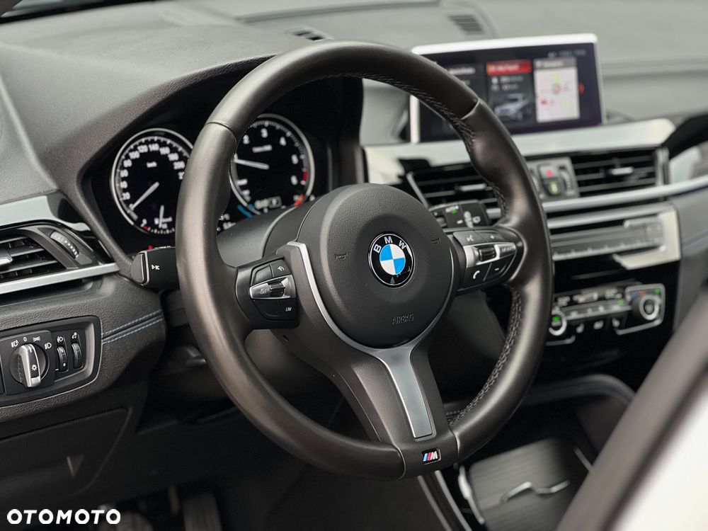 BMW X1 sDrive18d M Sport - 22