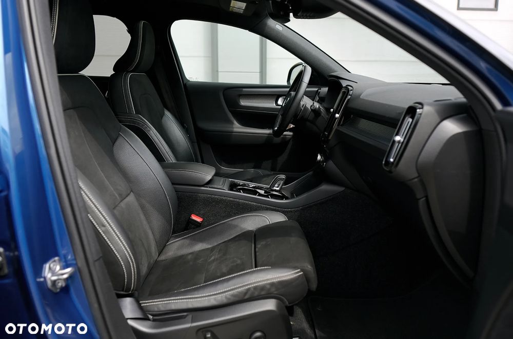 Volvo XC 40 T5 AWD Geartronic R-Design - 24