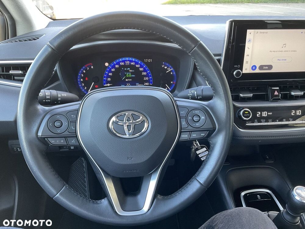 Toyota Corolla - 16