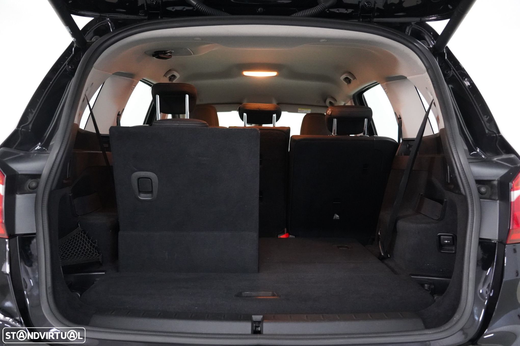 BMW 216 Gran Tourer i 7L - 21