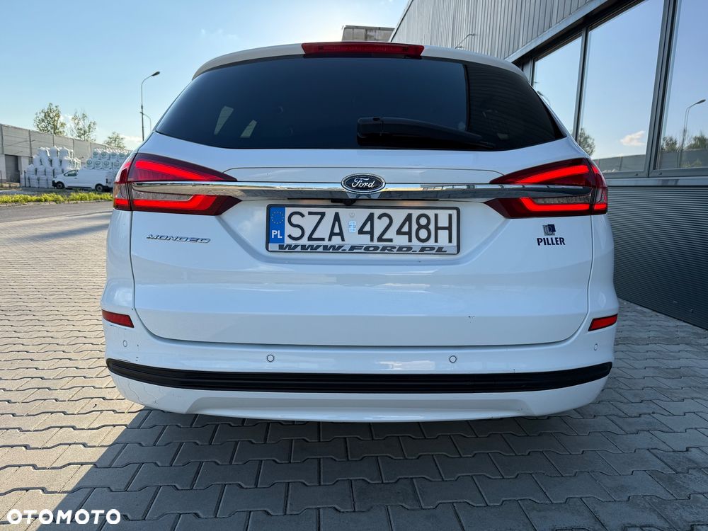 Ford Mondeo 2.0 TDCi Titanium PowerShift - 8