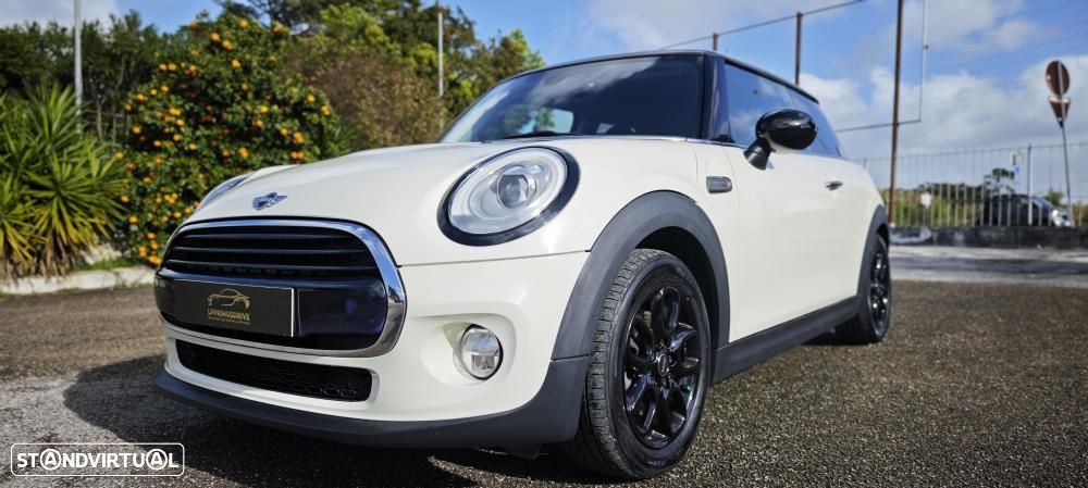 MINI 3 Portas Cooper D - 11