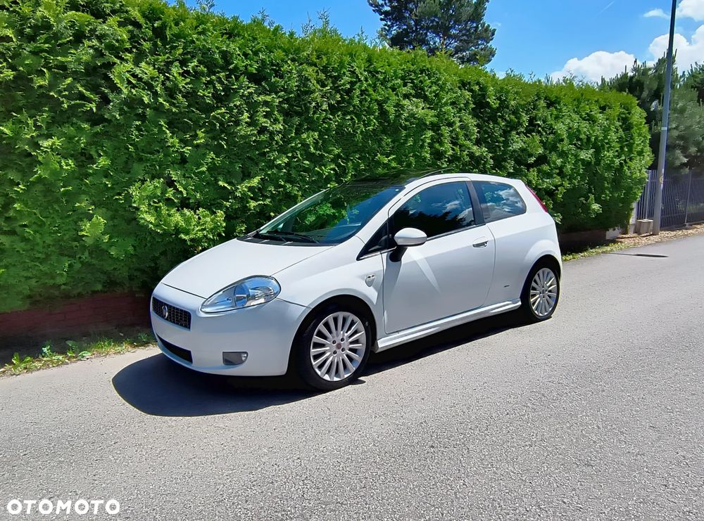 Fiat Grande Punto 1.4 T-Jet 16V Sport - 22