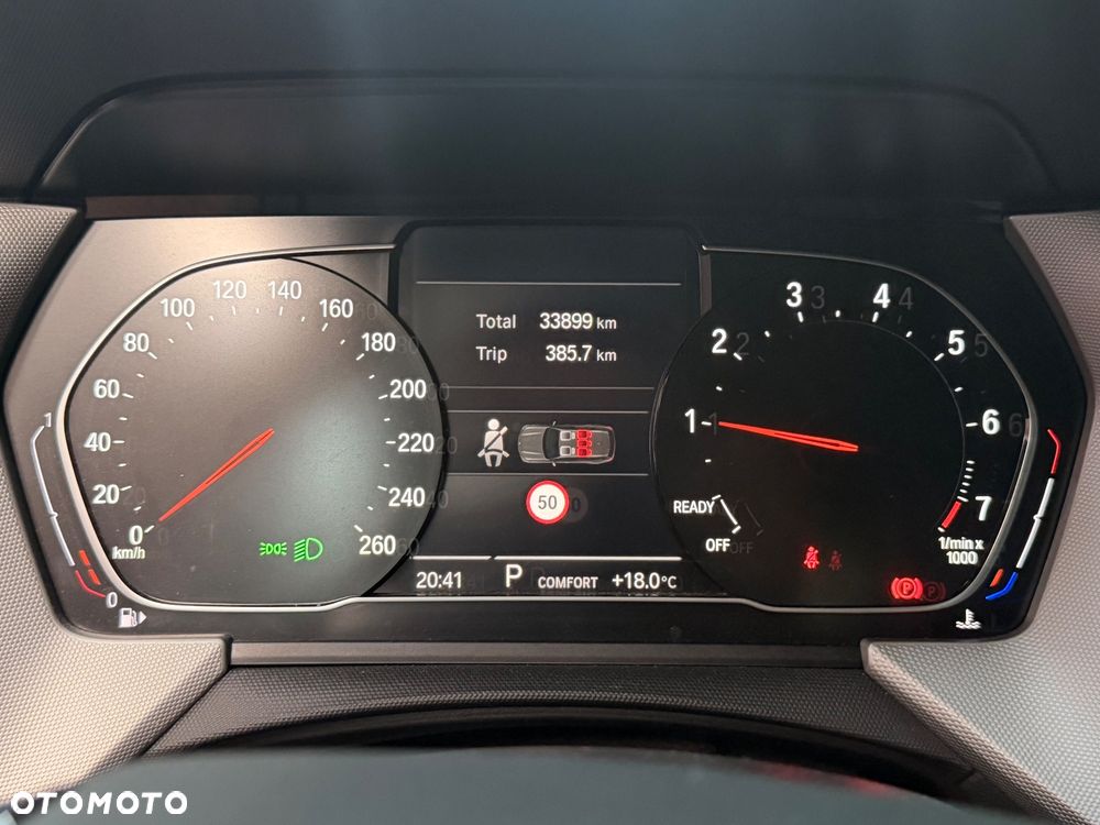 BMW Seria 1 118i - 10