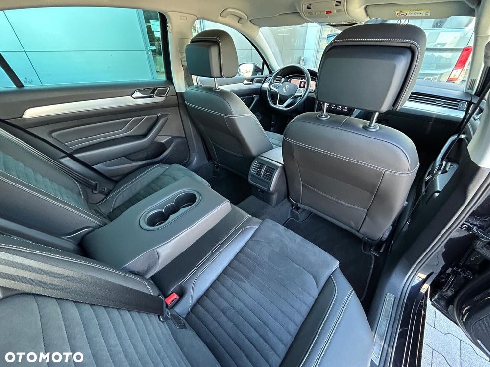 Volkswagen Passat 2.0 TSI Elegance DSG - 10