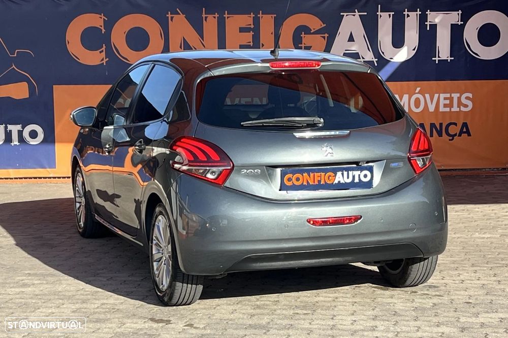 Peugeot 208 1.2 PureTech Style - 4