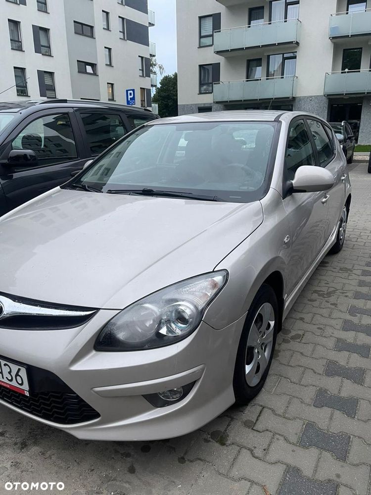 Hyundai i30 1.6 Comfort - 1