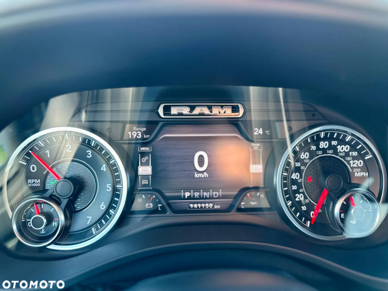 RAM 1500 - 26