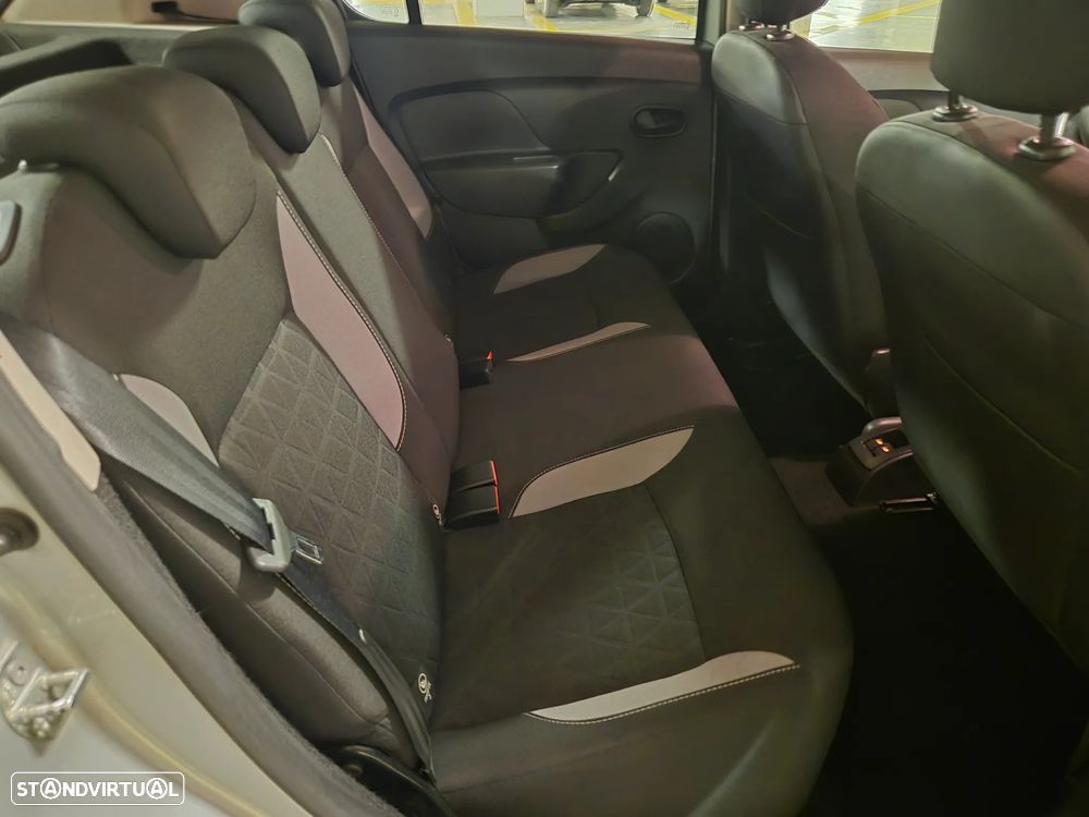 Dacia Sandero 0.9 TCe Stepway - 34