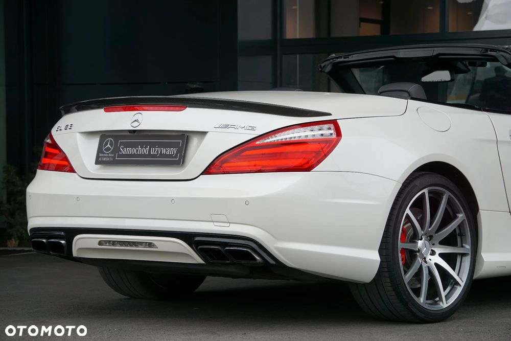 Mercedes-Benz SL 63 AMG AMG Speedshift MCT 7-Gang Sportgetriebe AMG Performance Package - 23