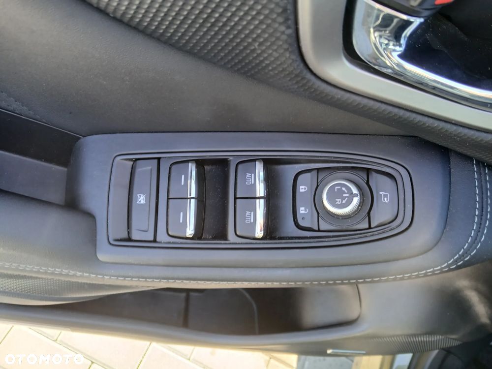 Subaru Forester 2.0i-L Platinum (EyeSight) Lineartronic - 18