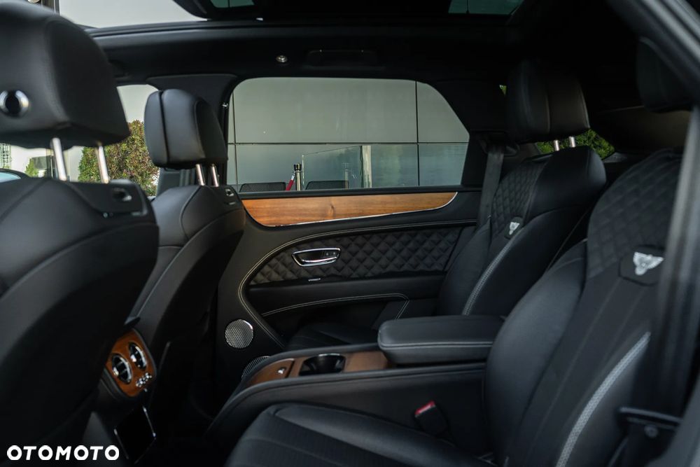 Bentley Bentayga - 26