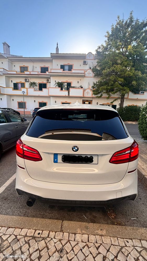 BMW 214 Active Tourer - 13