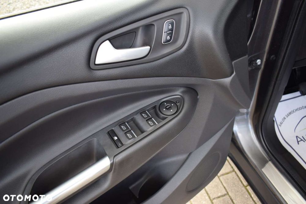 Ford Kuga - 20