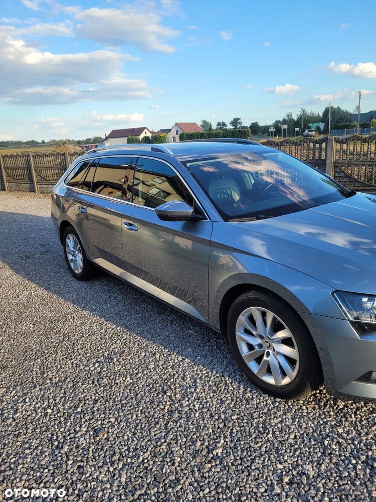 Skoda Superb 1.6 TDI GreenLine - 3