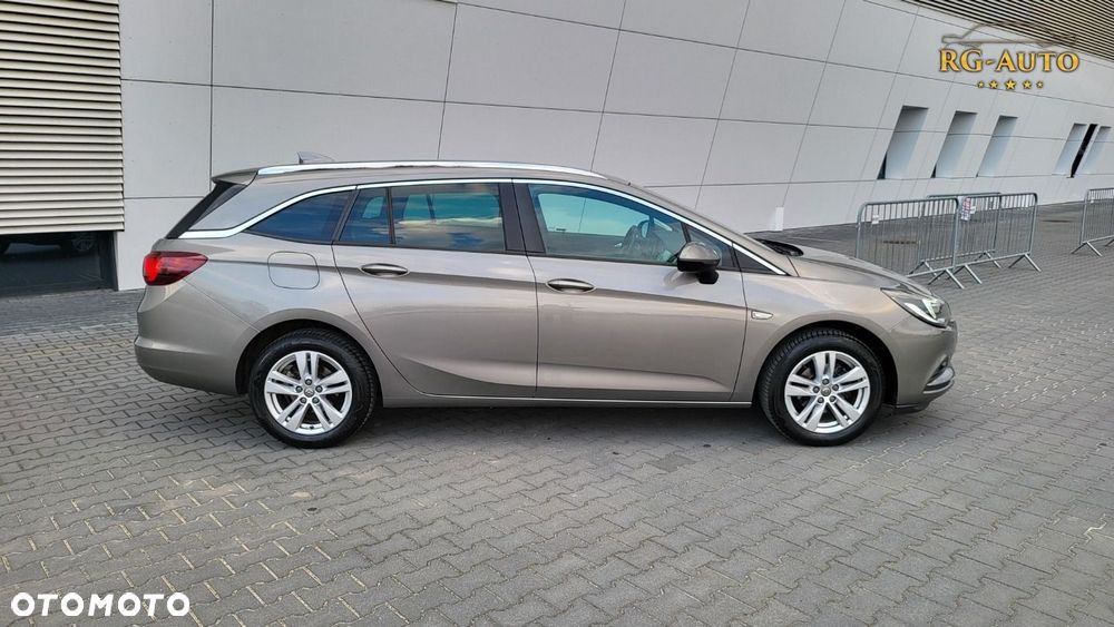 Opel Astra - 8
