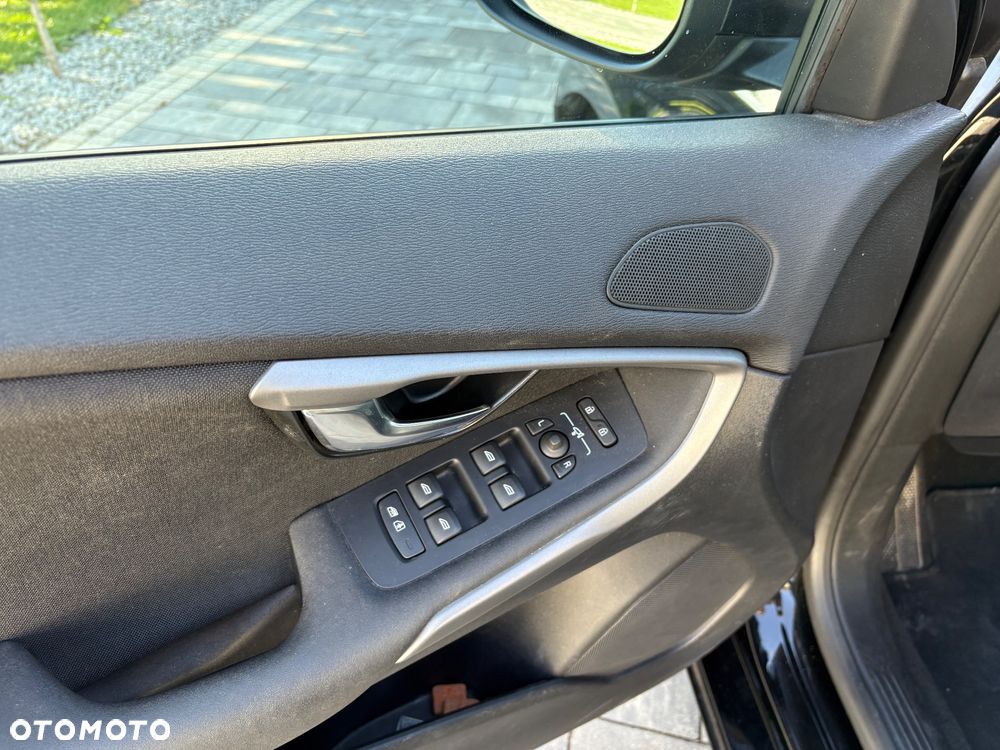 Volvo V40 T2 Drive-E Kinetic - 14
