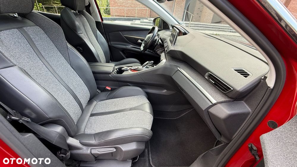 Peugeot 3008 PureTech 130 Stop & Start GPF EAT8 Allure Business-Paket - 20