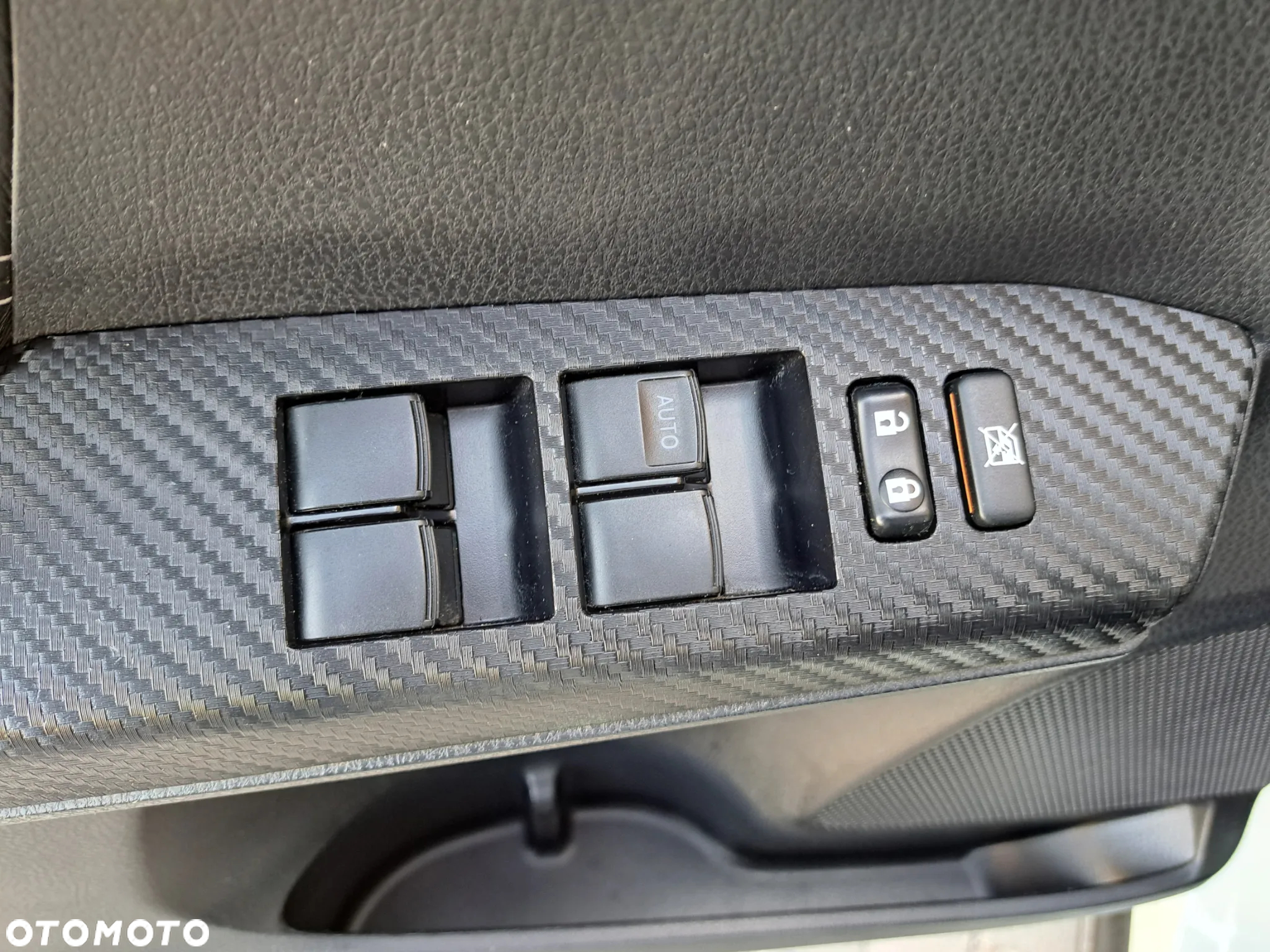 Toyota RAV4 - 32
