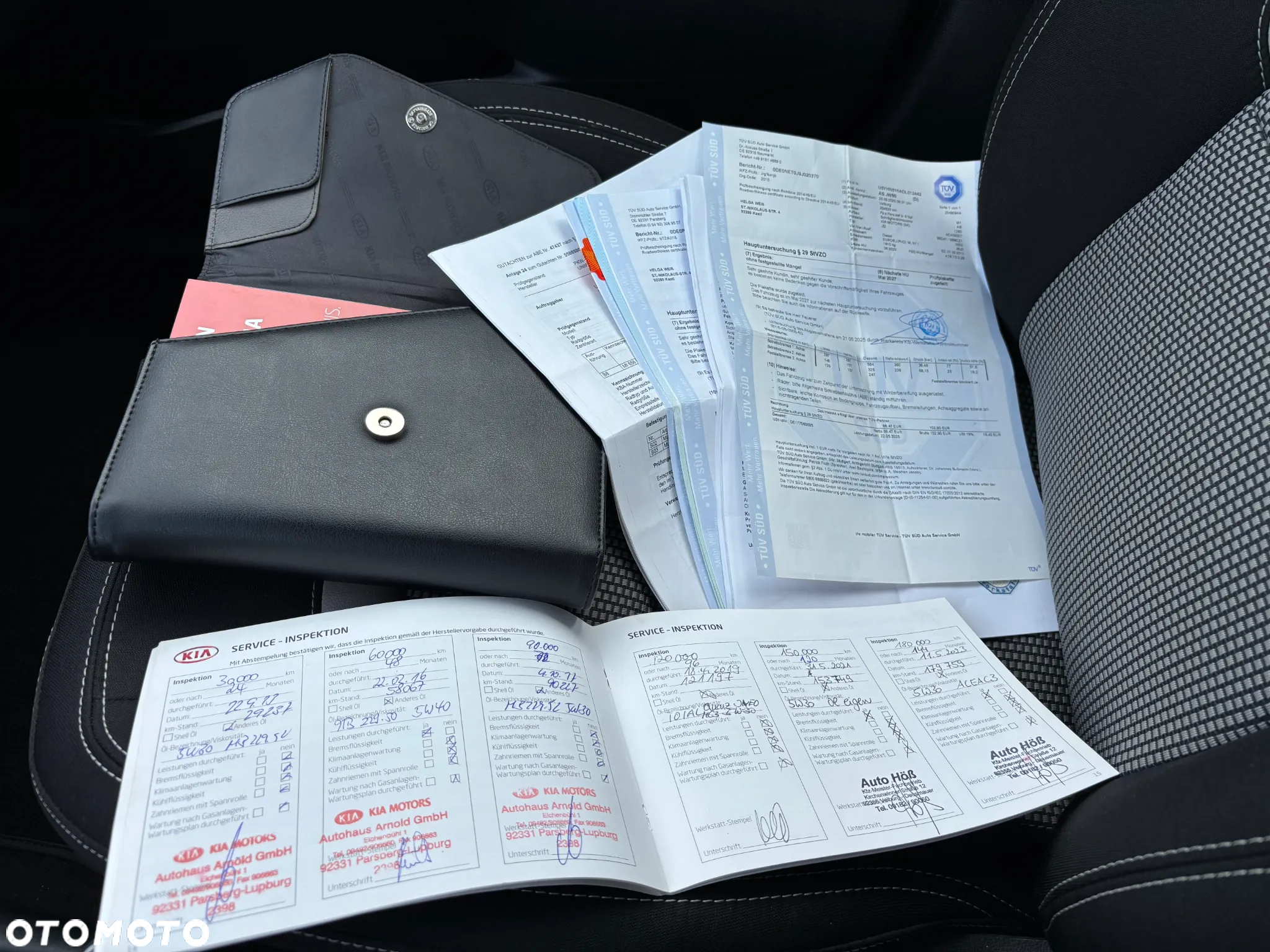 Kia Ceed 1.6 CRDi 128 Dream Team Edition - 30