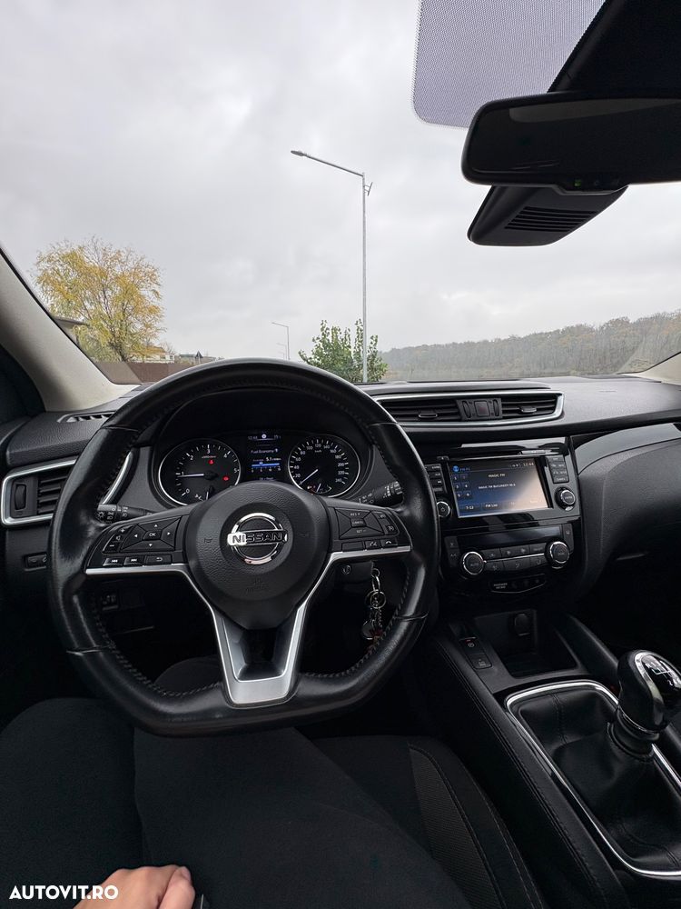 Nissan Qashqai 1.5 DCI Start/Stop Visia - 12