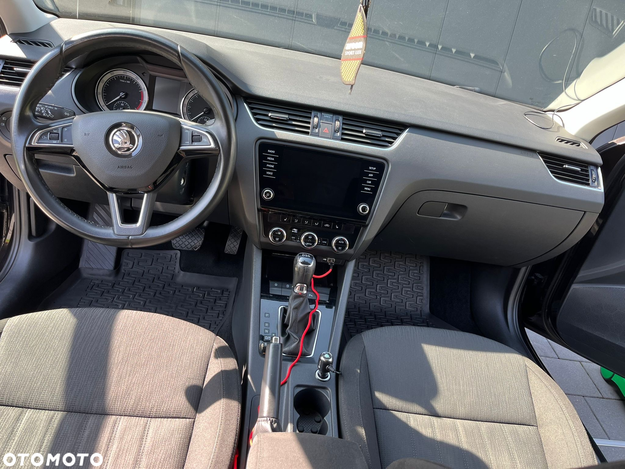 Skoda Octavia 1.5 TSI ACT Style DSG - 8