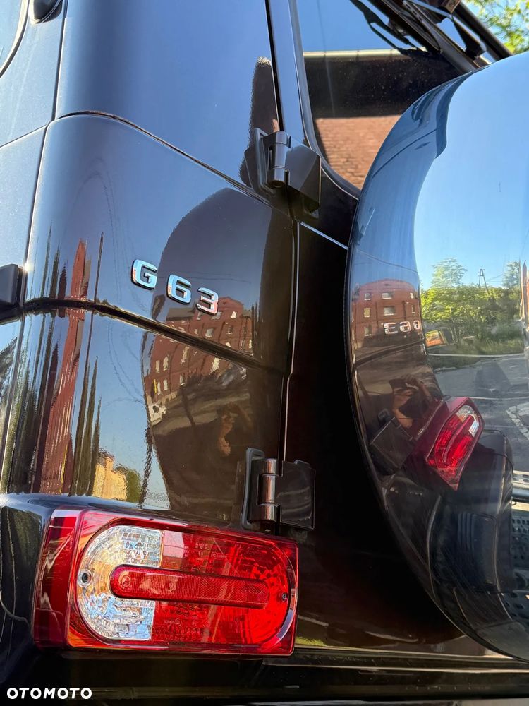 Mercedes-Benz Klasa G 63 AMG AMG SPEEDSHIFT 7G-TRONIC - 31