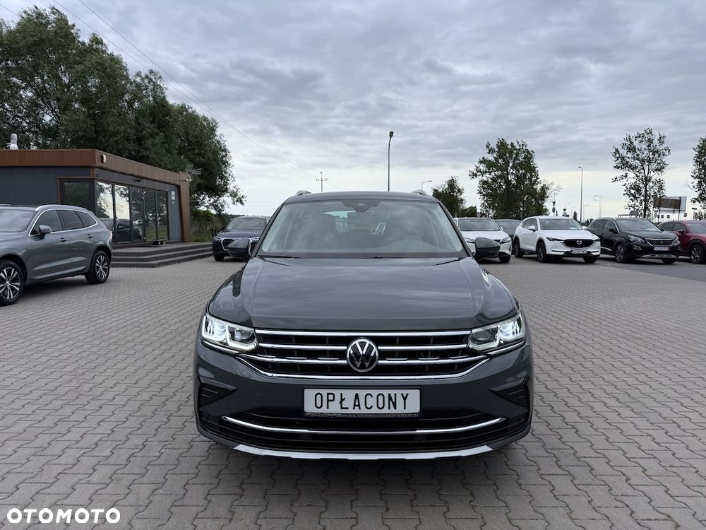 Volkswagen Tiguan - 10