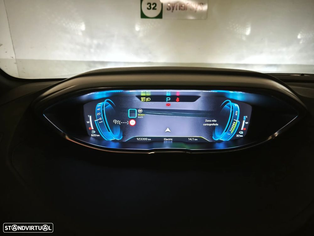 Peugeot 3008 1.6 Hybrid GT Line e-EAT8 - 14