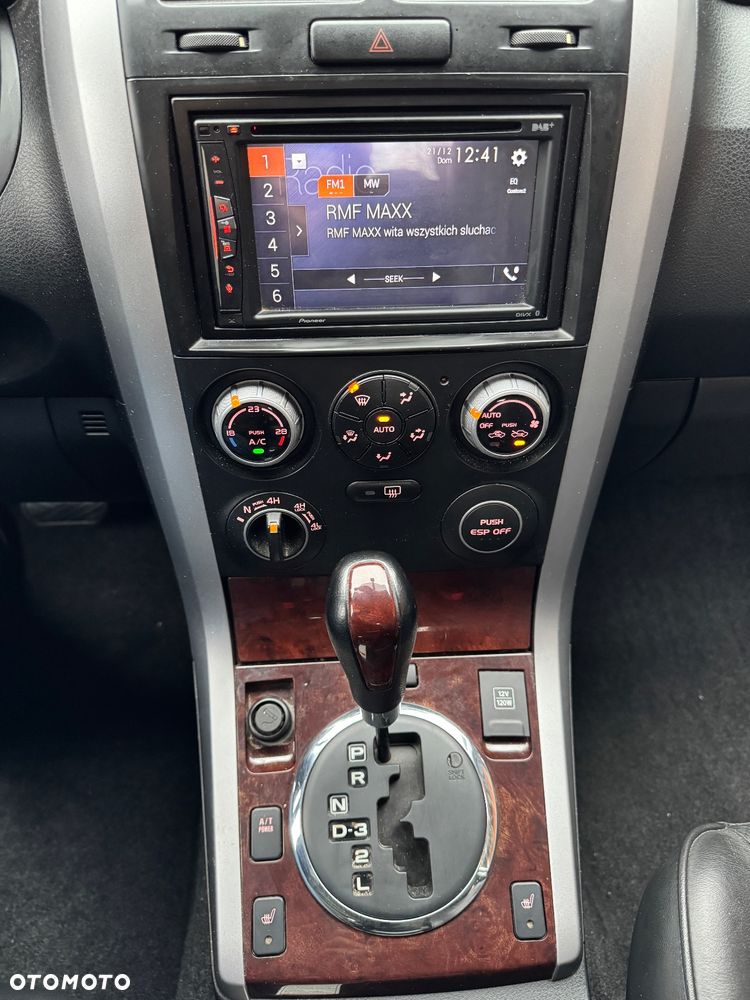 Suzuki Grand Vitara 2.0 Automatik Comfort Limited - 33