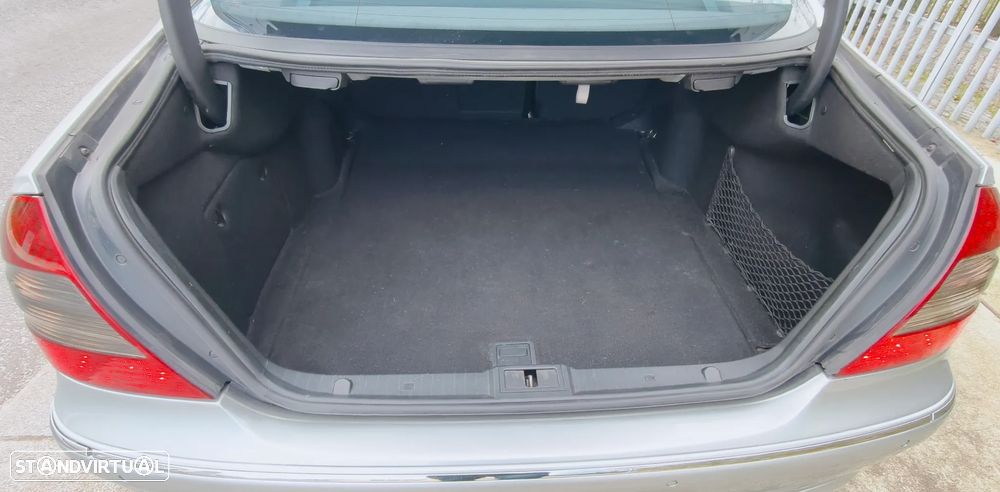 Mercedes-Benz E 220 CDI Auto Avantgarde - 18