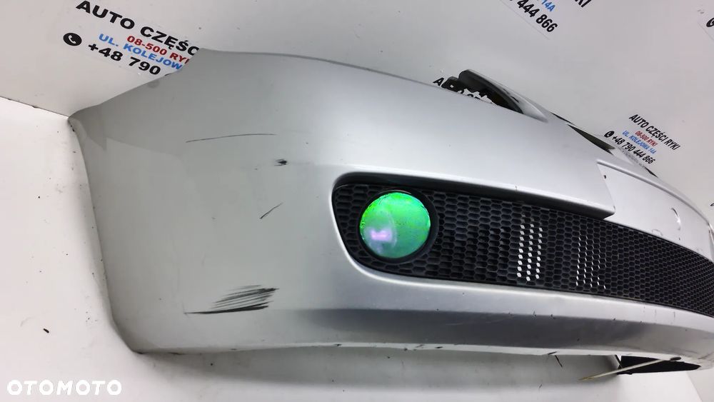 Nissan Almera N16 Zderzak Przód - 5