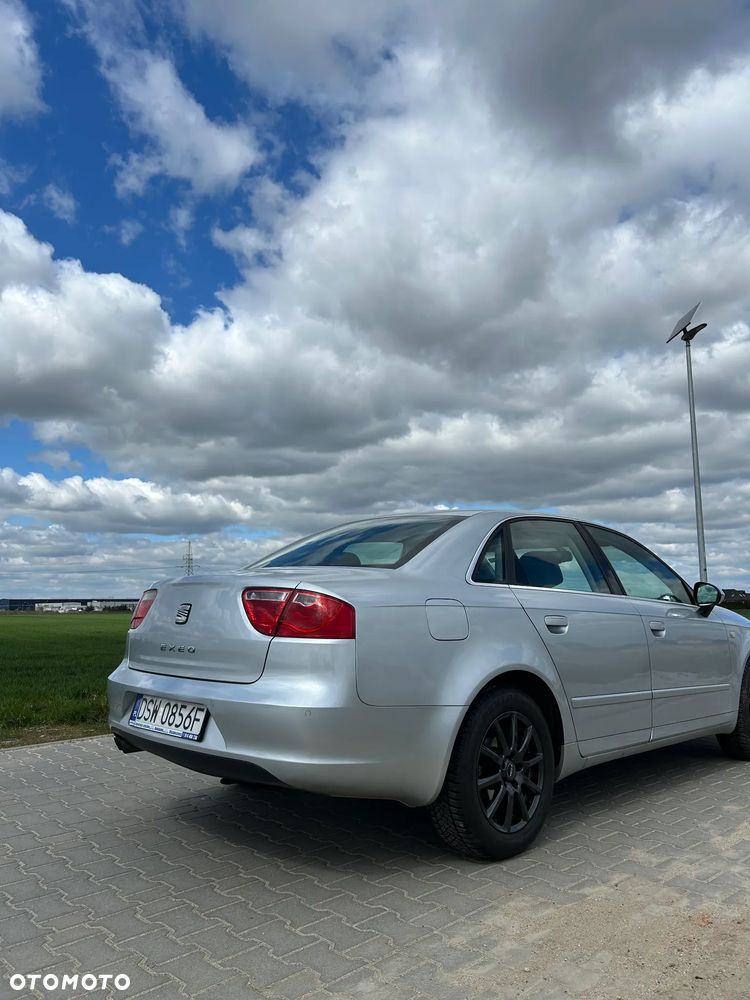 Seat Exeo 2.0 TDI DPF Style - 3
