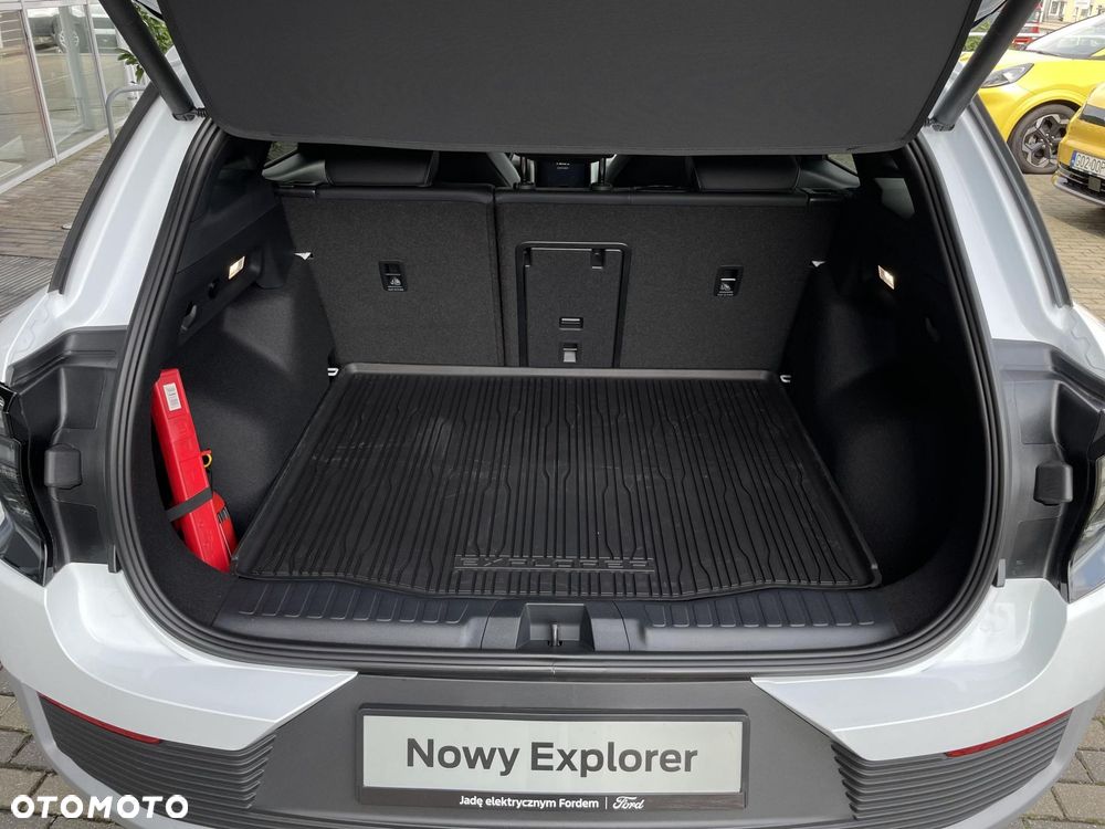 Ford Explorer 77kWh Premium RWD - 14