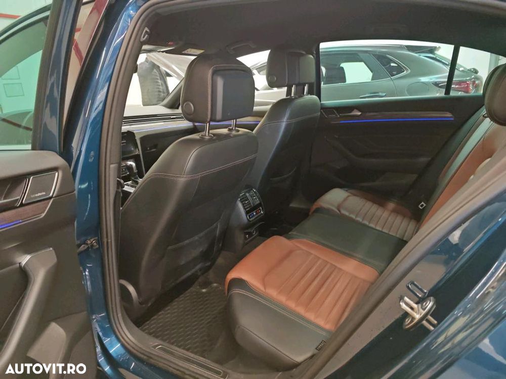 Volkswagen Passat - 6