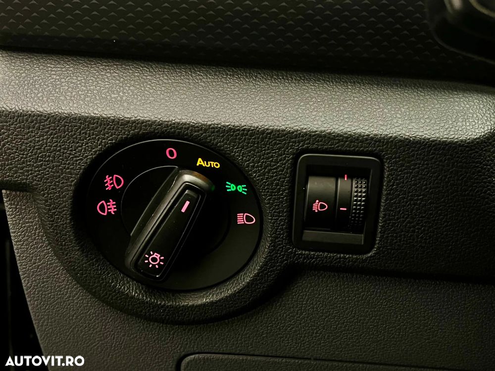 Volkswagen T-Cross - 22