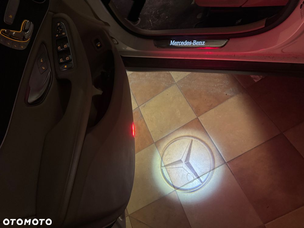 Mercedes-Benz GLC 300 4-Matic - 18