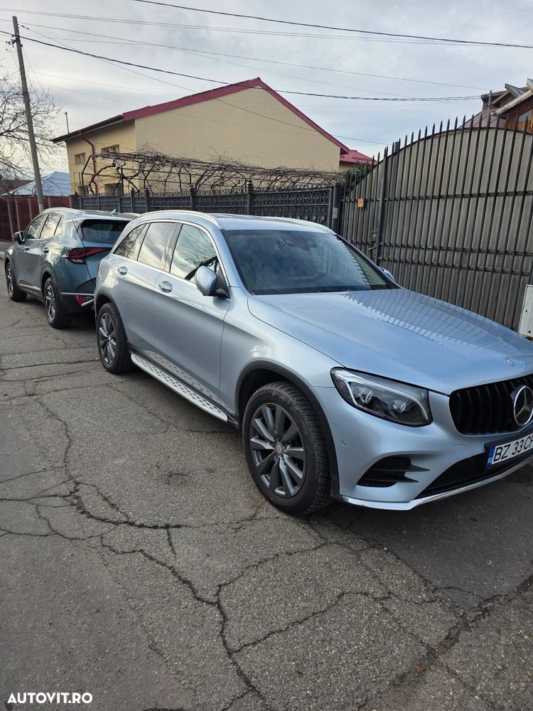 Mercedes-Benz GLC 250 d 4MATIC 9G-TRONIC AMG Line - 12