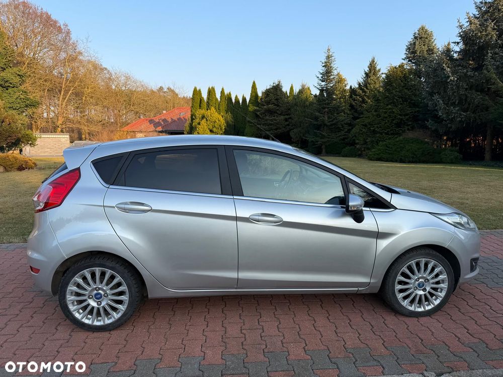 Ford Fiesta 1.4 Titanium X - 14