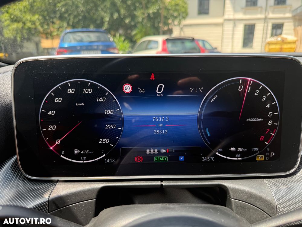 Mercedes-Benz C 300 e 4MATIC PHEV - 9