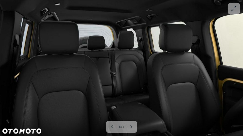 Land Rover Defender - 15