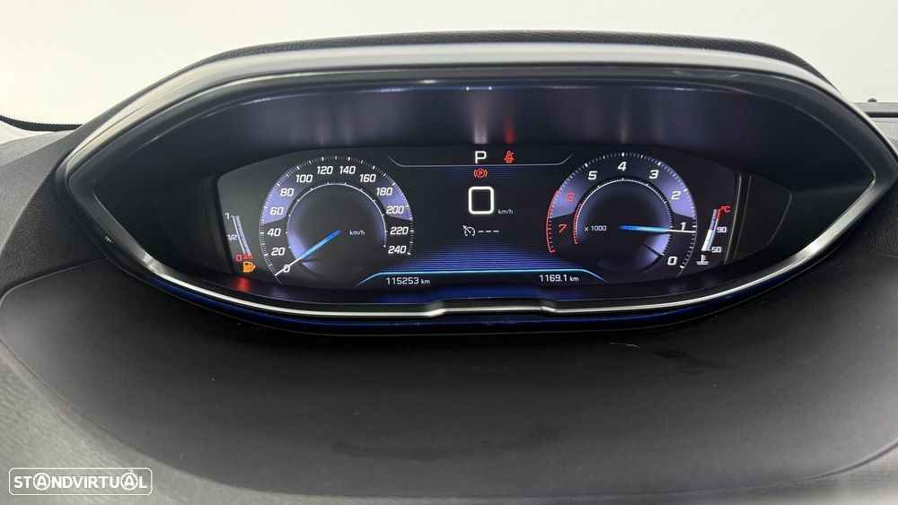 Peugeot 3008 1.2 PureTech Allure Pack EAT8 - 41